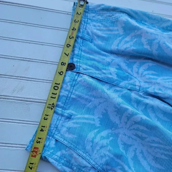 Aeropostale Men's Shorts Aqua Blue Size 30 Palm Tree 9" Inseam Casual Cotton - Picture 4 of 10
